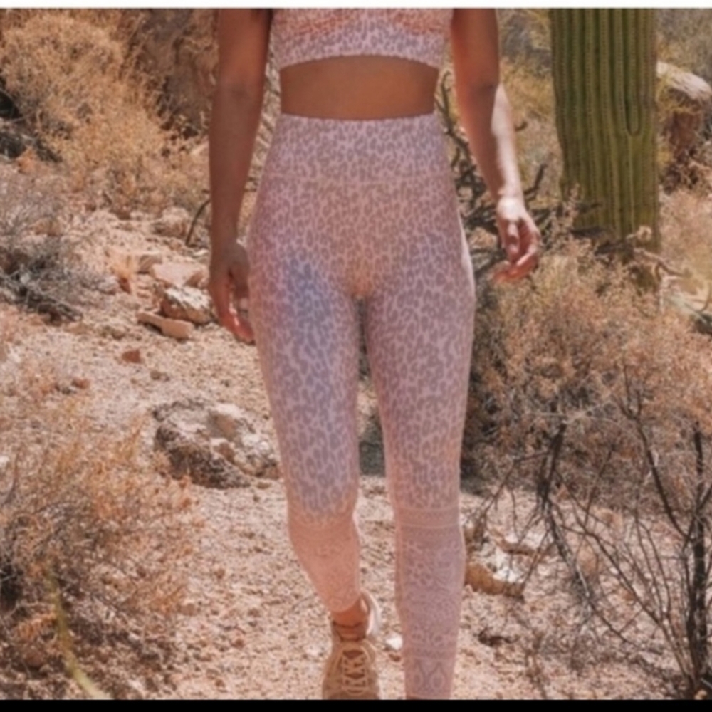 Spell and The Gypsy Wild Thing Leopard Print Leggings - Picture 3 of 7